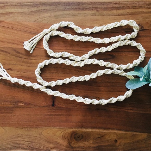 Macrame Rope Swag Decor for Wall or Mantel 8 ft - Picture 2 of 6